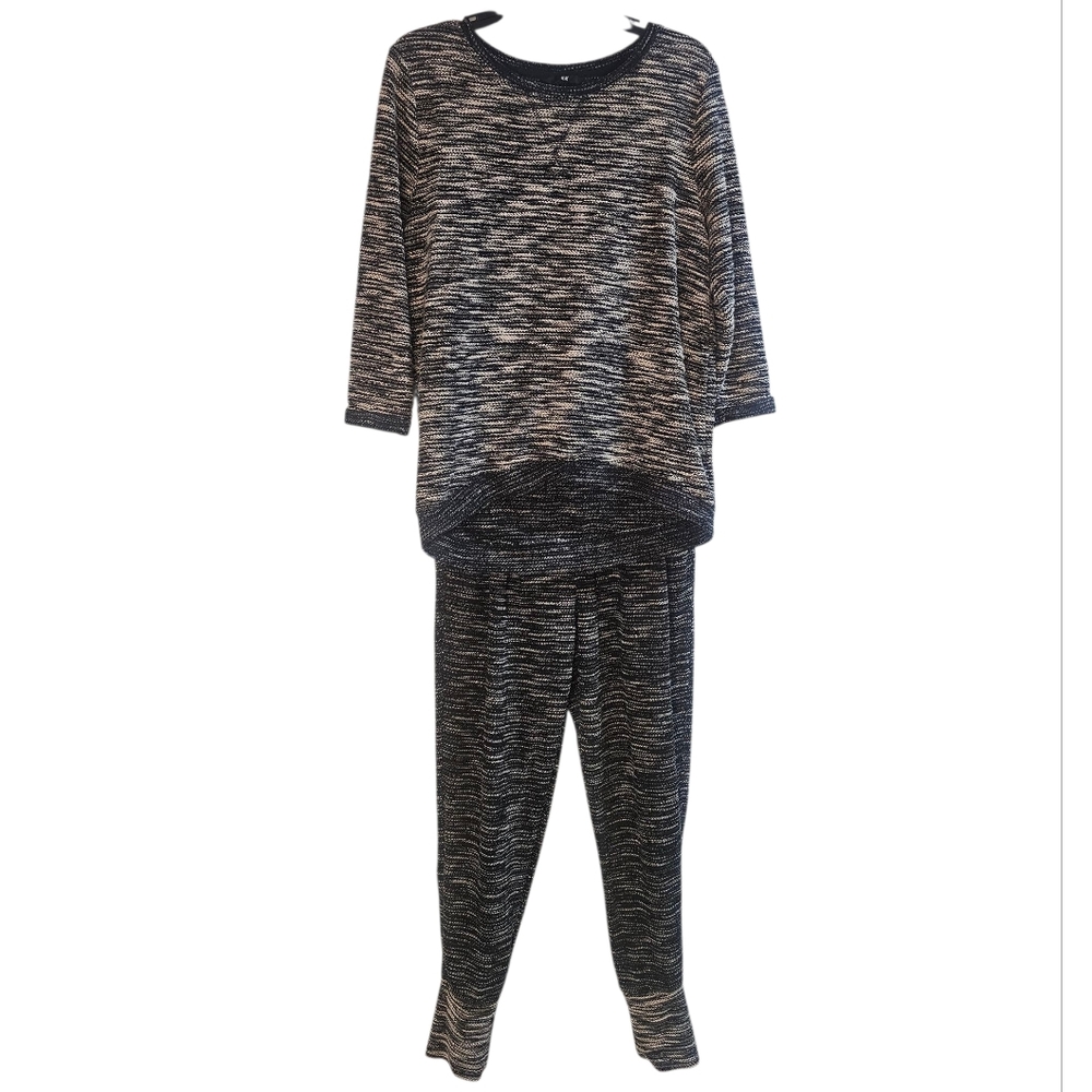 H&M Black and White Knit Pants Set, XSmall Top & Small Pants, Black and White